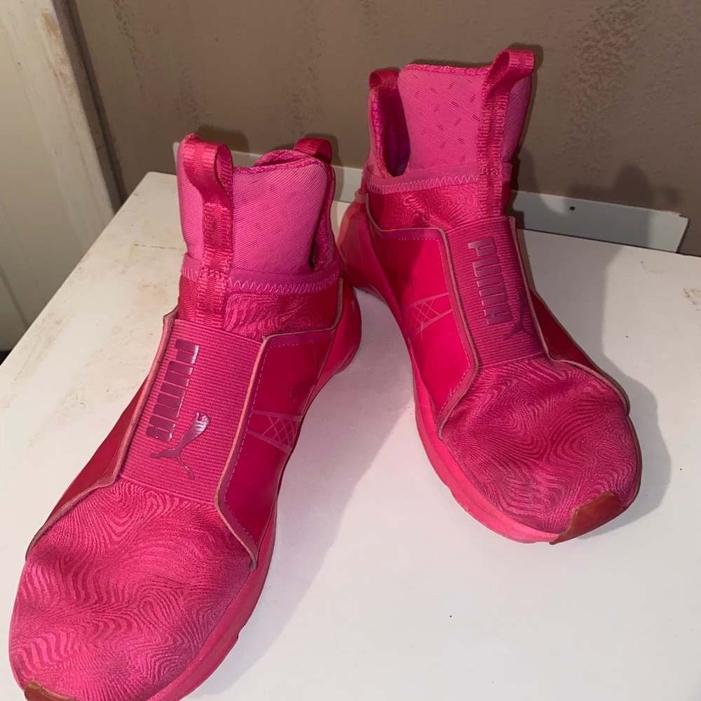 PUMA Women's Pink Athletic Shoes